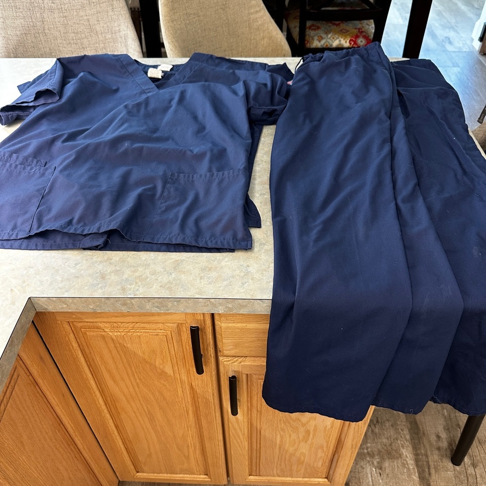 Women's Navy Blue Scrub Set